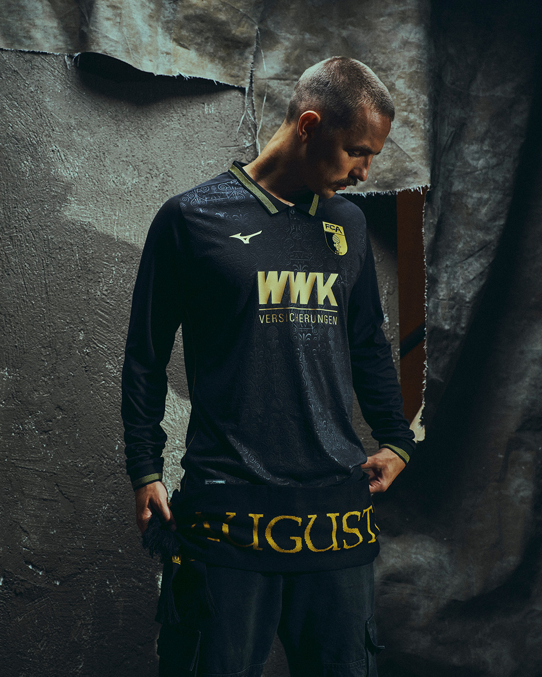 Dit zijn de FC Augsburg voetbalshirts 2025-2026