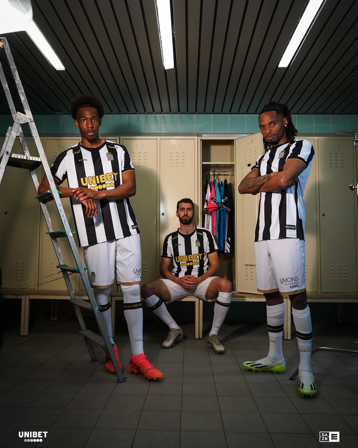 Dit zijn de Charleroi voetbalshirts 2024-2025