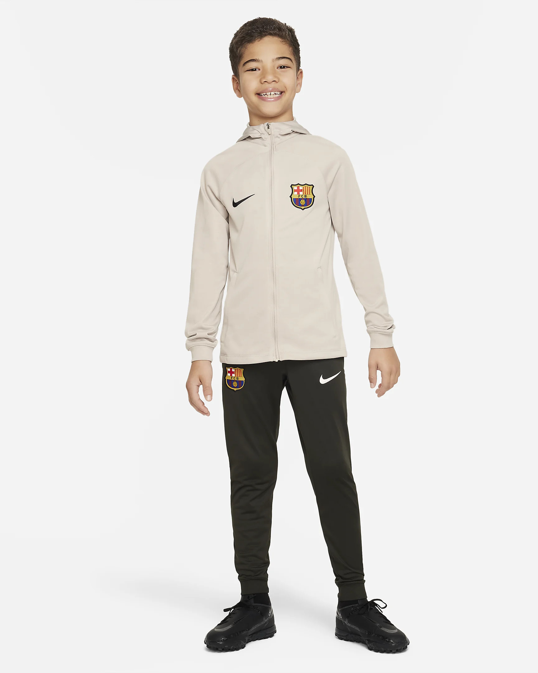 Dekbed overstroming ik ben ziek FC Barcelona trainingspak 2023-2024 - kinderen - Voetbalshirts.com