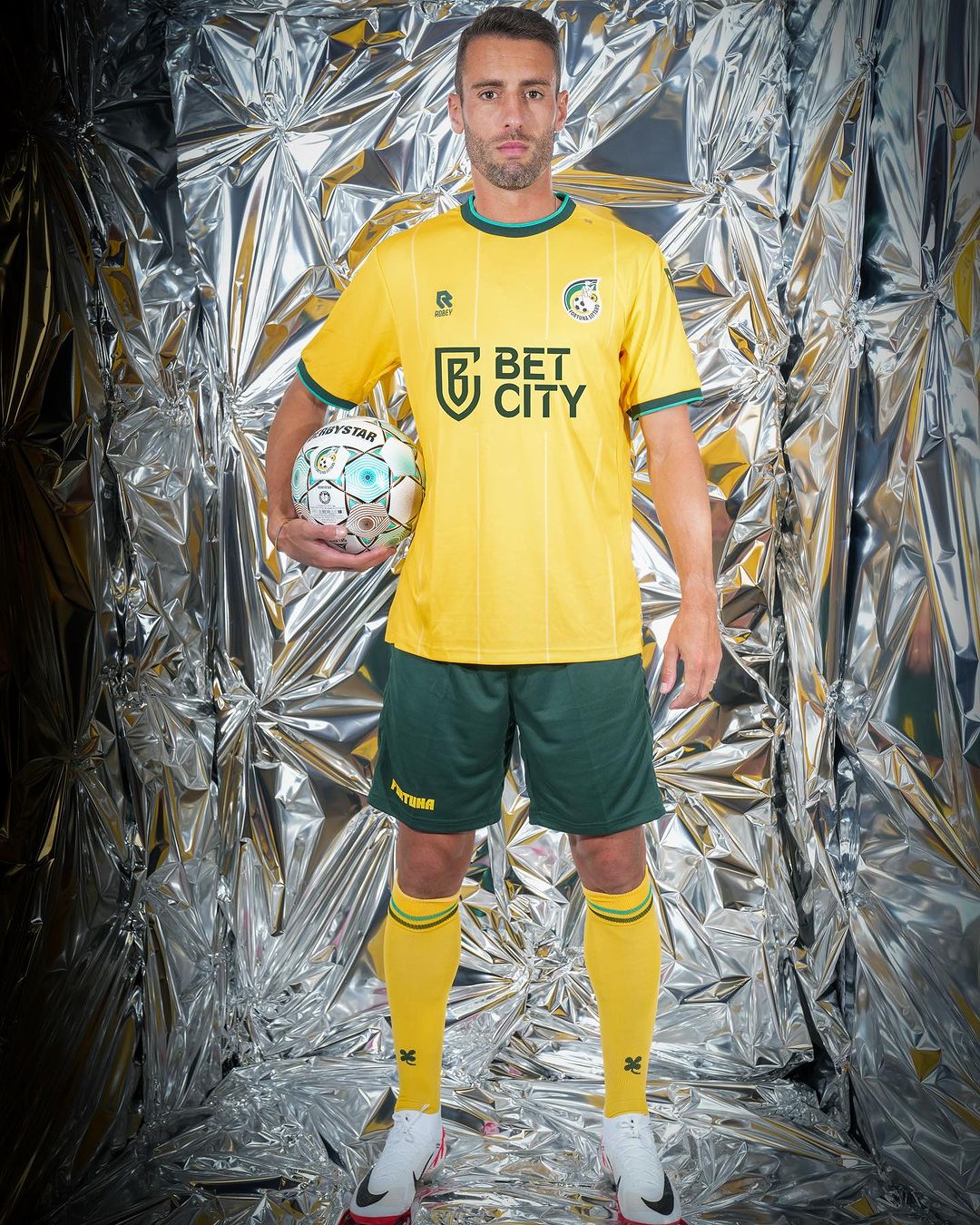 Fortuna Sittard voetbalshirts 2023-2024