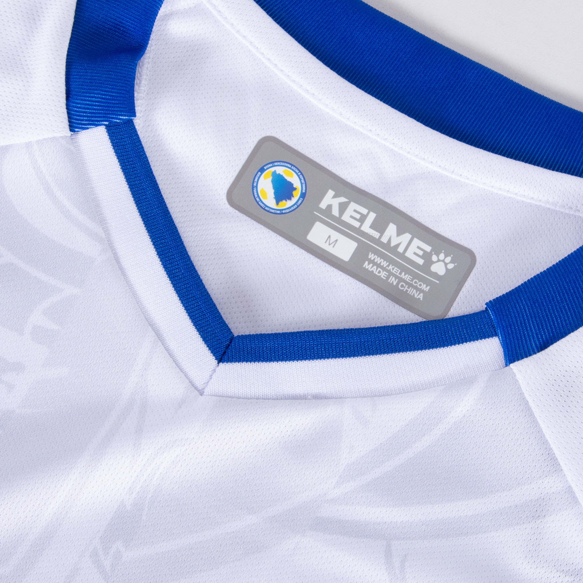 Dit zijn de Bosnië en Herzegovina WK 2026 voetbalshirts