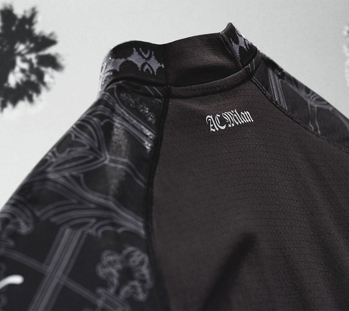 Dit is het AC Milan 4e voetbalshirt 2024 van PLEASURES en Puma