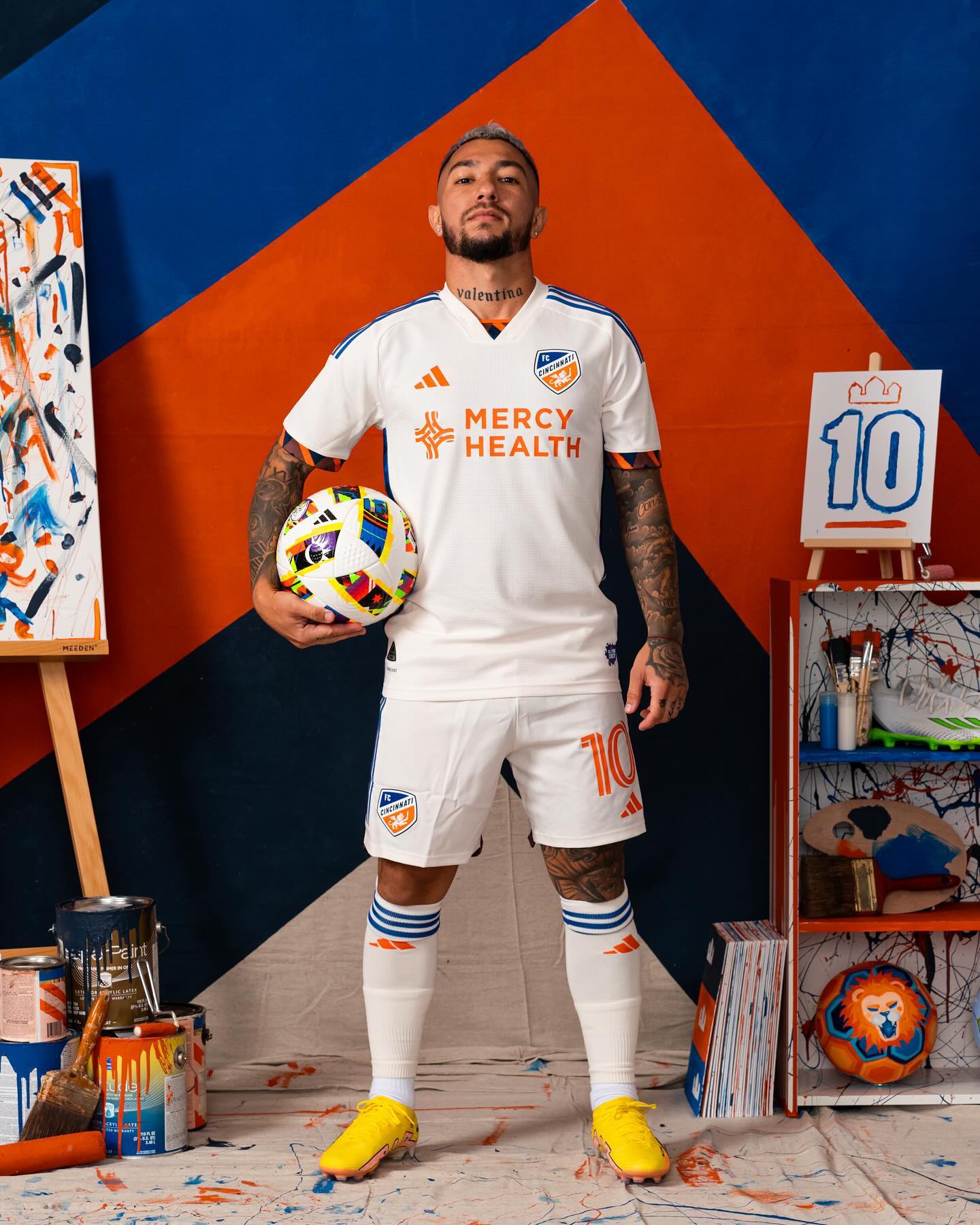 FC Cincinnati uitshirt 2024-2025 voor de creatievellingen