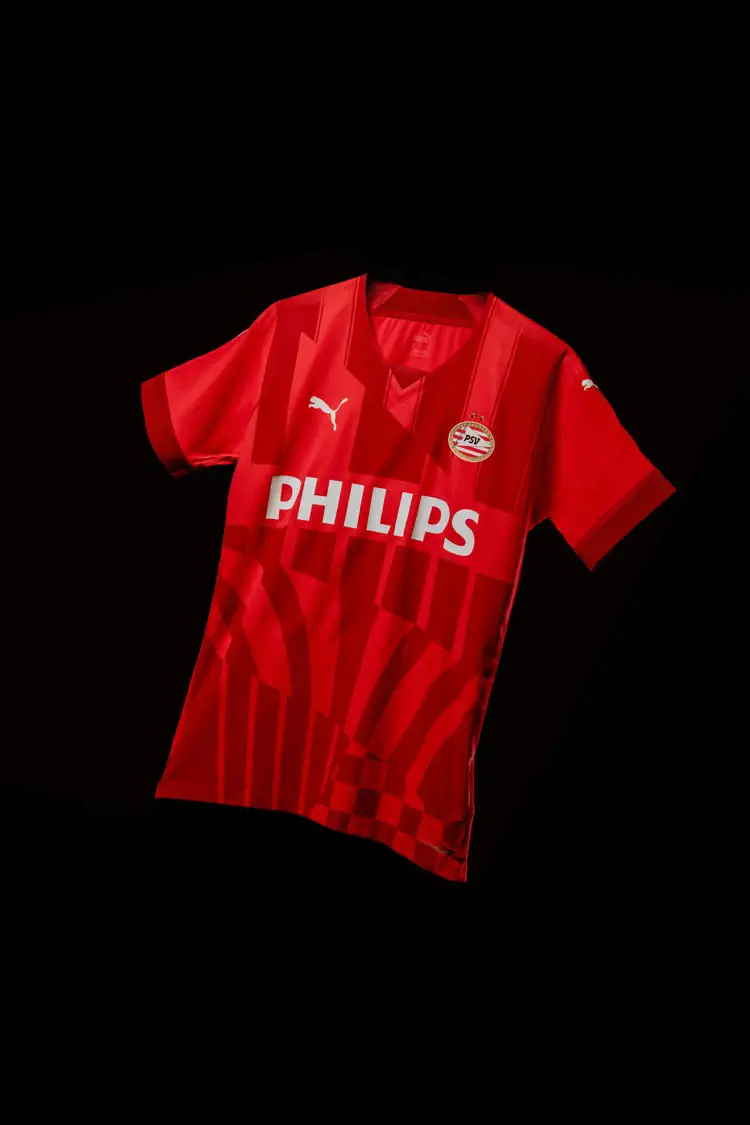 Dit is het PSV X Phlips Celebration voetbalshirt 