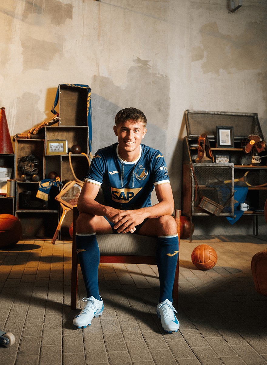 Dit zijn de TSG Hoffenheim voetbalshirts 2024-2025