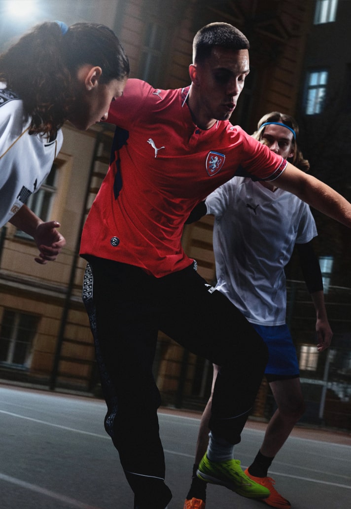 Tsjechië thuisshirt 2026-2027 geïnspireerd door shirt 1996