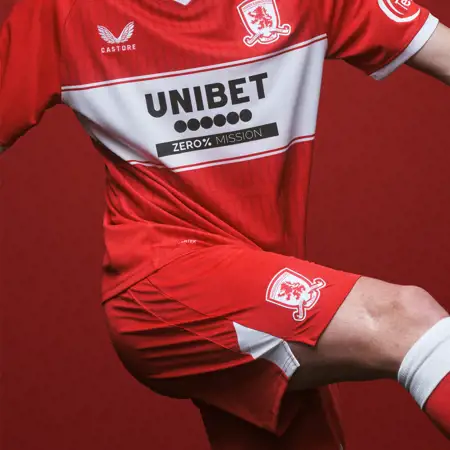 Dit zijn de Middlesbrough FC voetbalshirts 2025-2026