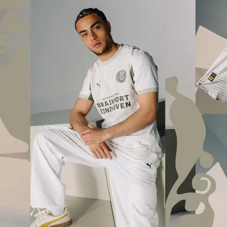 PSV 3e shirt 2025-2026 ode aan oude clublogo en historie!