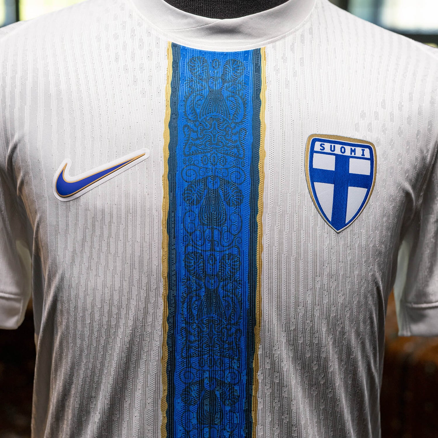 Finland voetbalshirts 2025-2026 ontworpen door Finse designer!