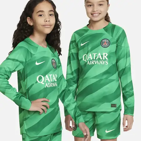 Dit is het Paris Saint Germain keepersshirt 2023-2024