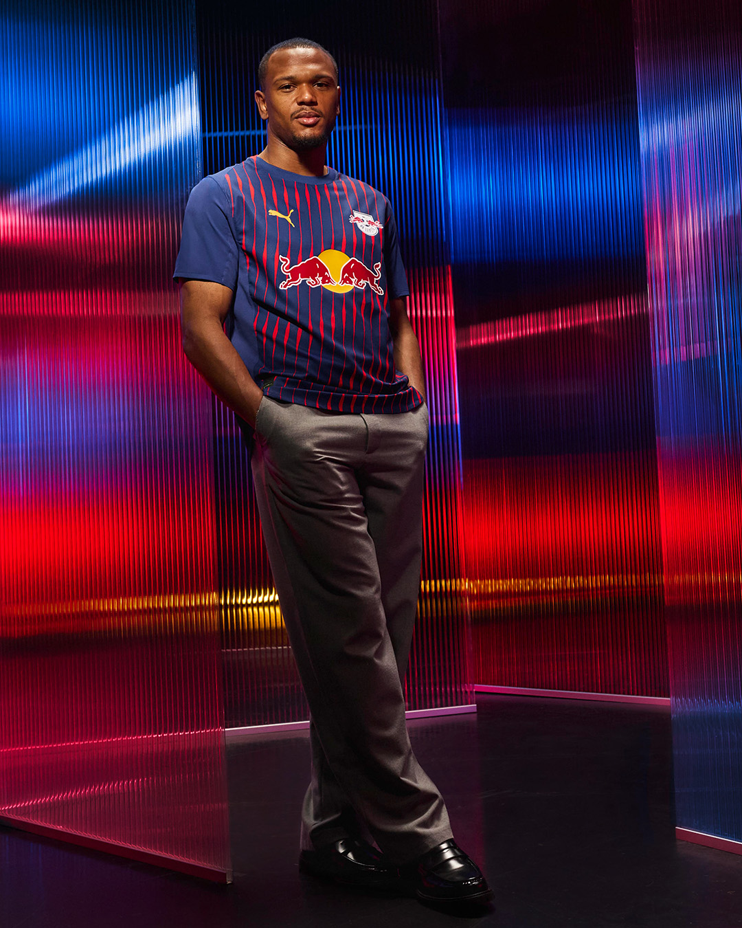 RB Leipzig voetbalshirts 2025-2026 geïnspireerd door opkomst club en LED strepen!