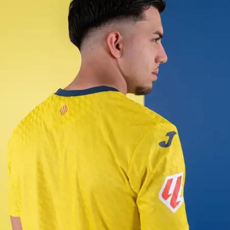 Dit zijn de Villarreal CF voetbalshirts 2025-2026