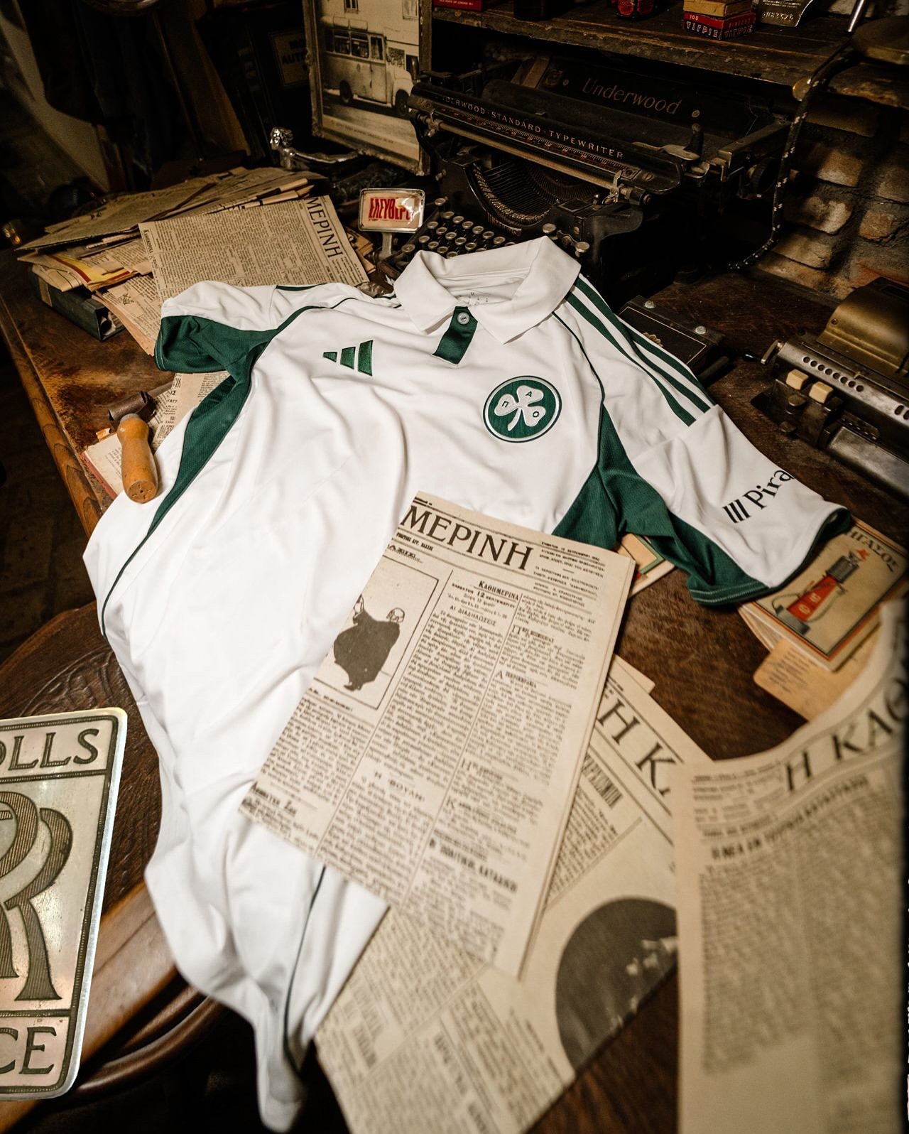 Dit zijn de Panathinaikos voetbalshirts 2025-2026