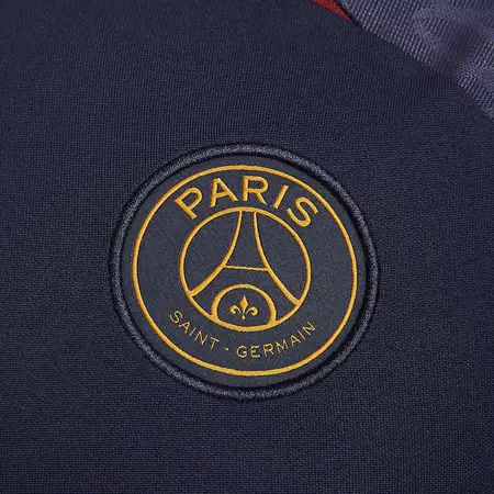 Dit zijn de Paris Saint Germain trainingsshirts 2023-2024