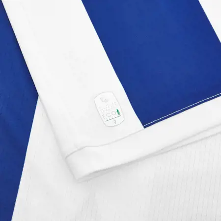 Real Sociedad voetbalshirts 2024-2025 tribuut aan retro shirts en stadion