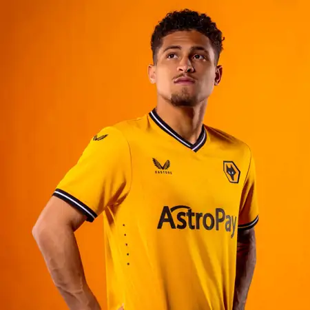 Wolverhampton Wanderers voetbalshirts 2023-2024