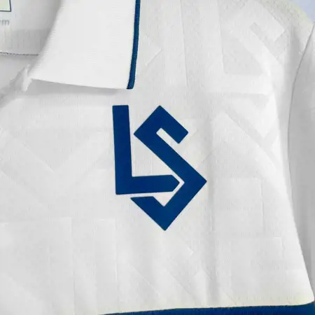 Dit zijn de FC Lausanne Sport voetbalshirts 2025-2026