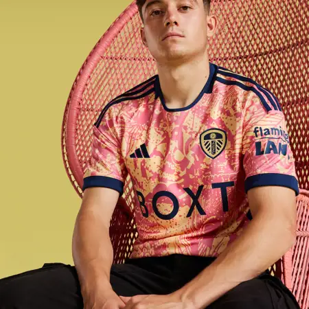Leeds United voetbalshirts 2023-2024