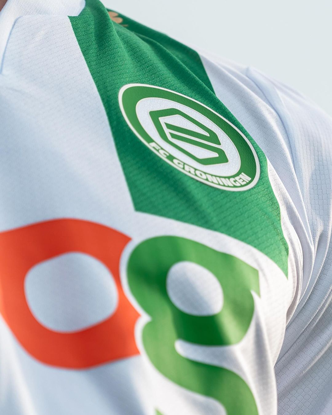 FC Groningen thuisshirt 2024-2025 heeft retro design! 