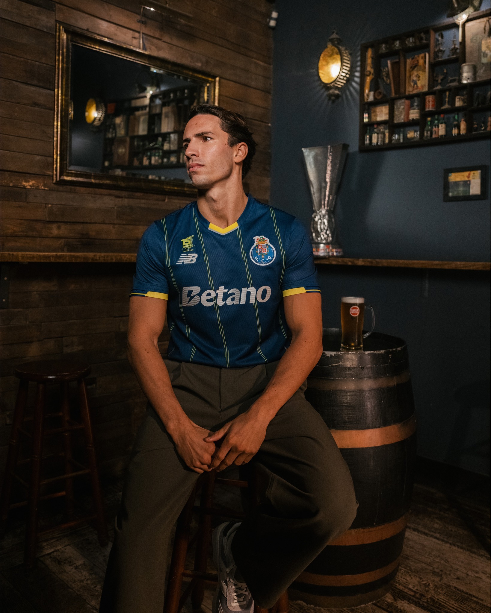 FC Porto 4e shirt 2025-2026 eerbetoon aan Europa League winst 2011