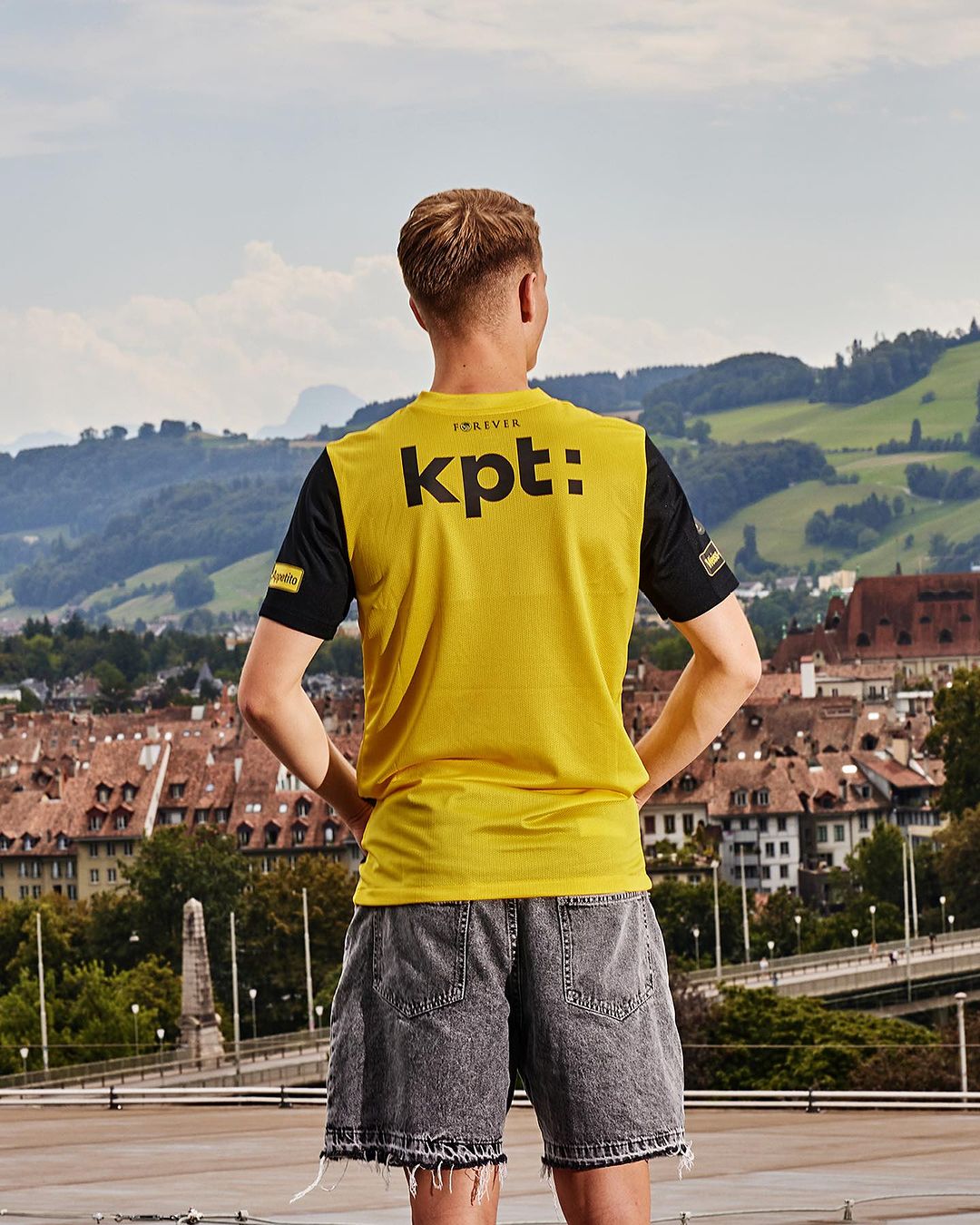 BSC Young Boys voetbalshirts 2023-2024