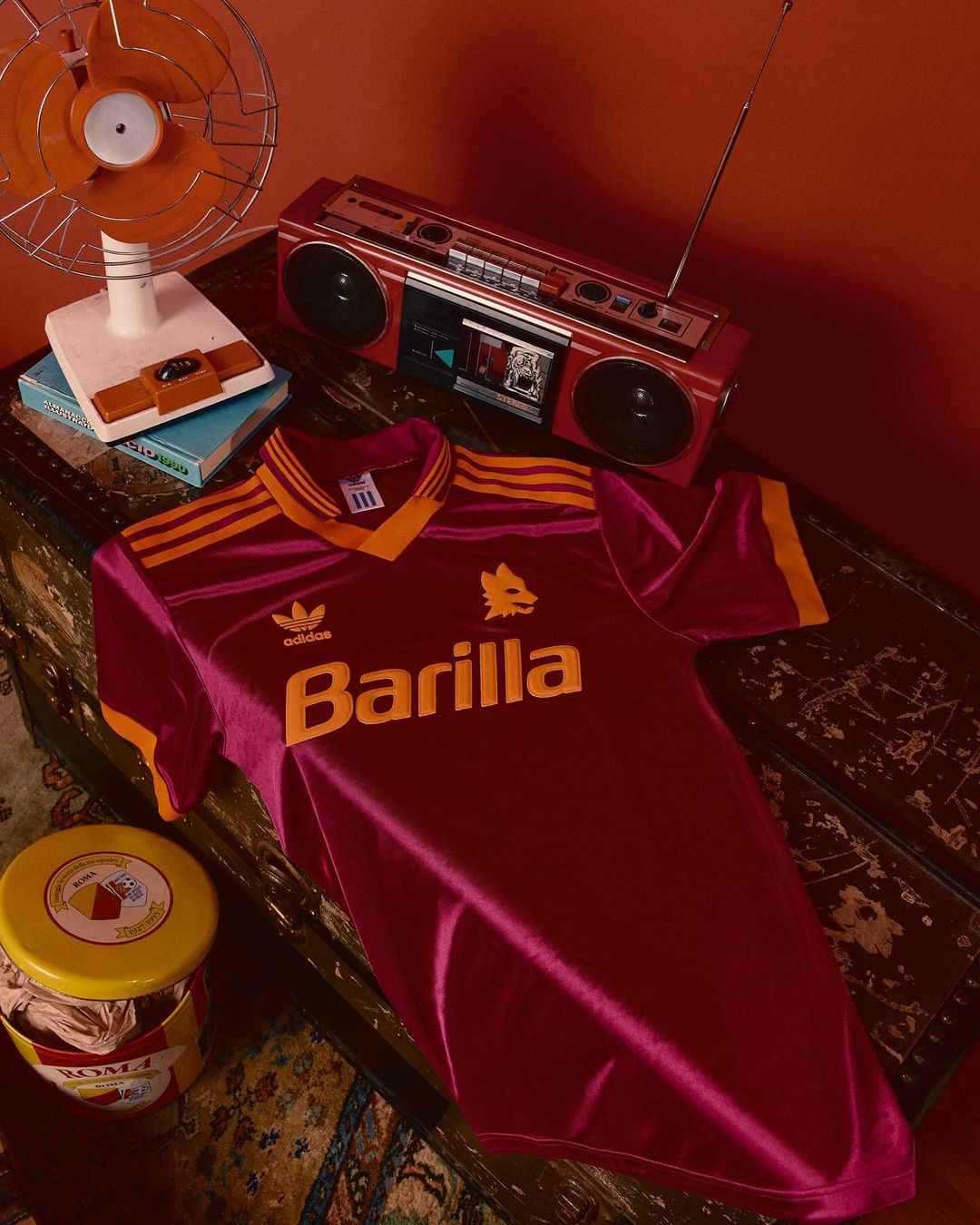 adidas lanceert remake AS Roma thuisshirt 1993