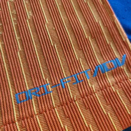 Dit zijn de kenmerken van de Nike authentic voetbalshirts met Dri Fit ADV technologie