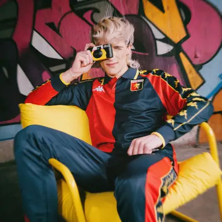 Genoa 4e voetbalshirt 2024 in stijl shirt 1999-2000