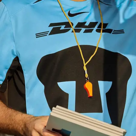 Pumas Unam 3e shirt 2024 heeft standaard Nike template