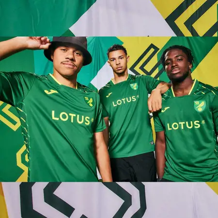 Norwich City voetbalshirts 2023-2024