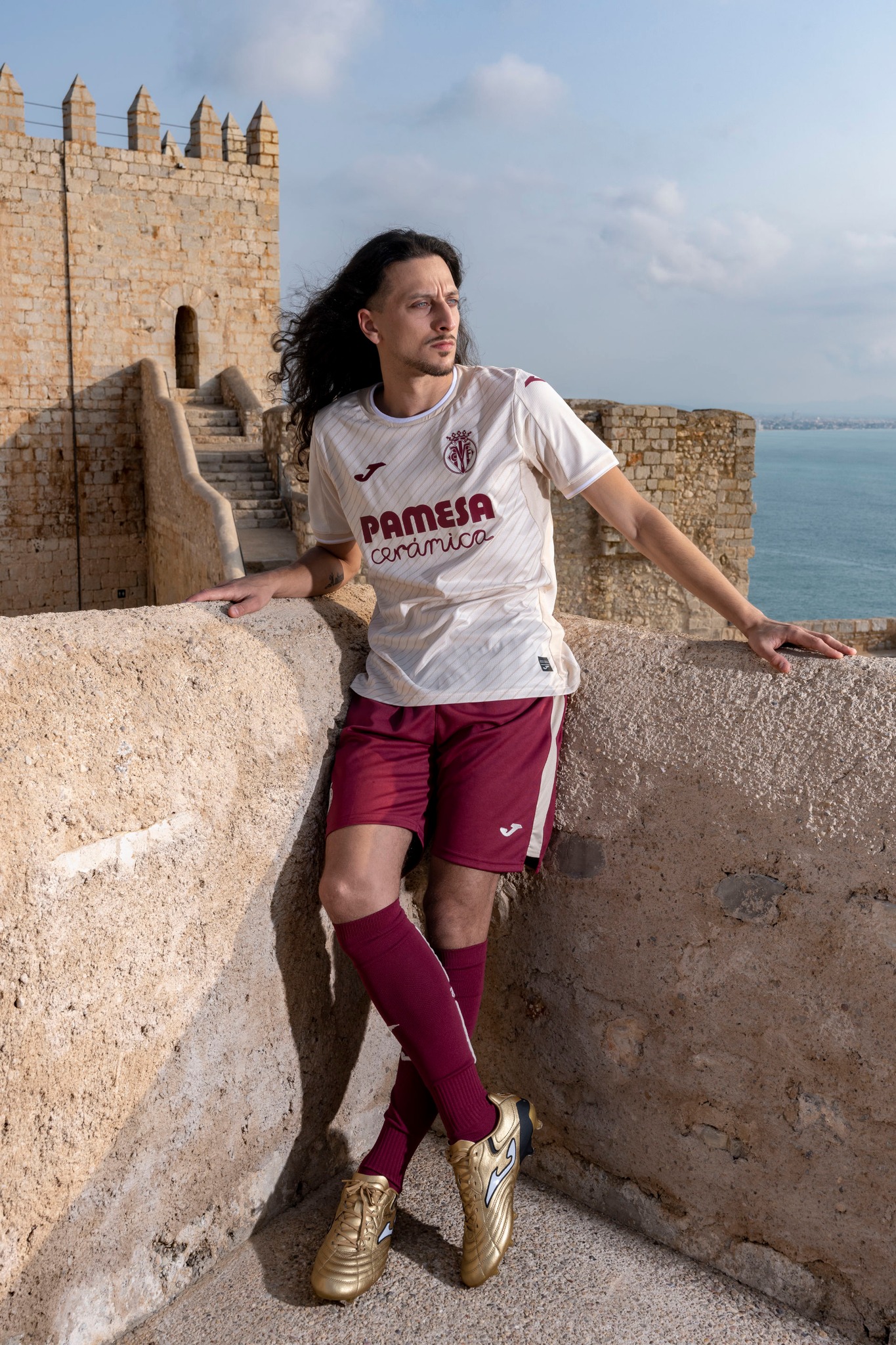 Dit zijn de Villarreal CF voetbalshirts 2025-2026