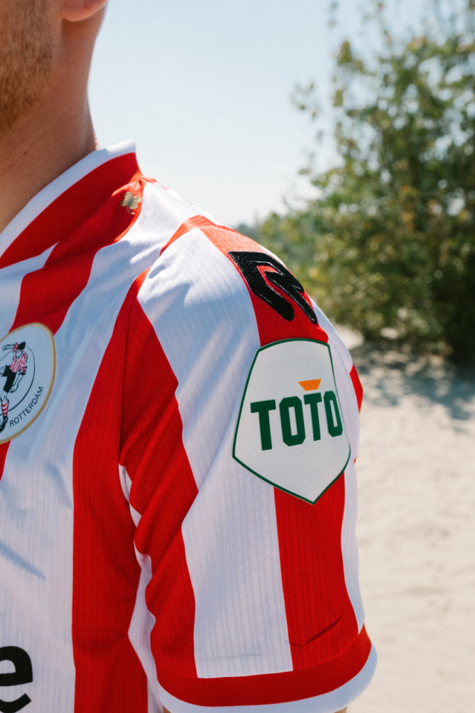 Sparta Rotterdam thuisshirt 2024-2025 verdedigt Rood-Wit
