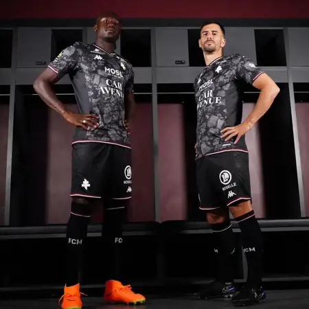 FC Metz Voetbalshirts 2023-2024