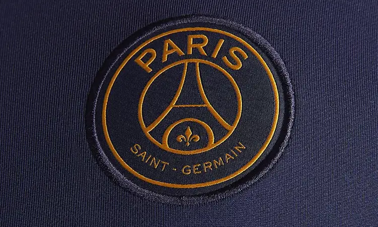 Dit is het Paris Saint Germain trainingspak 2023-2024