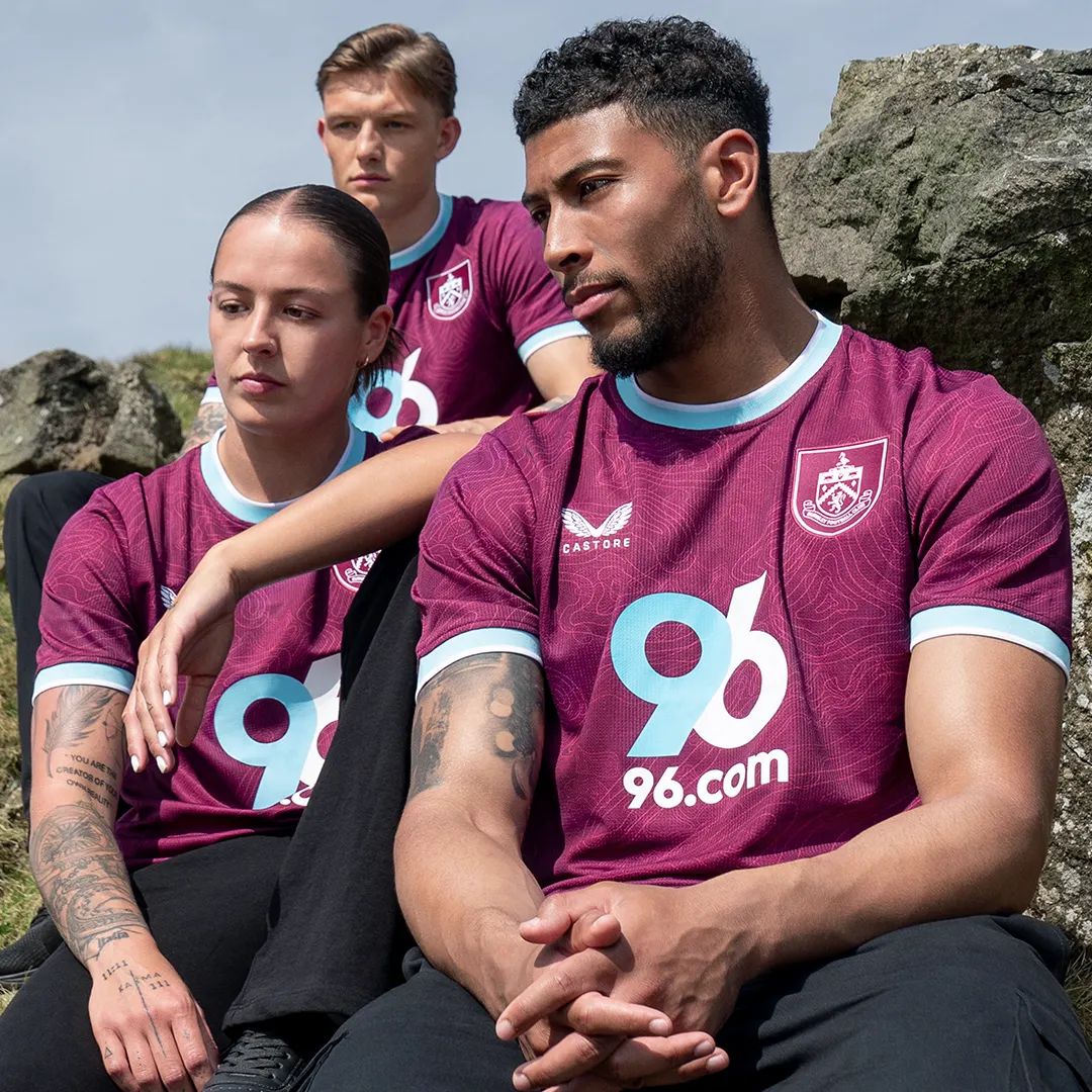 Burnley FC voetbalshirts 2025-2026 geïnspireerd door landschap