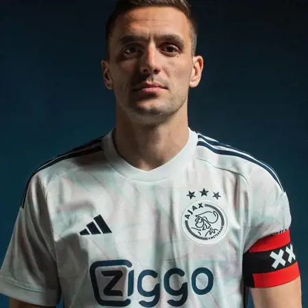 Ajax uitshirt 2023-2024