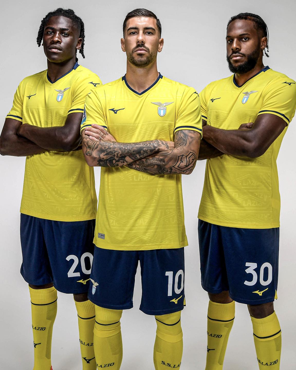 SS Lazio voetbalshirts 2024-2025 geïnspireerd door shirts jaren '80 en '90