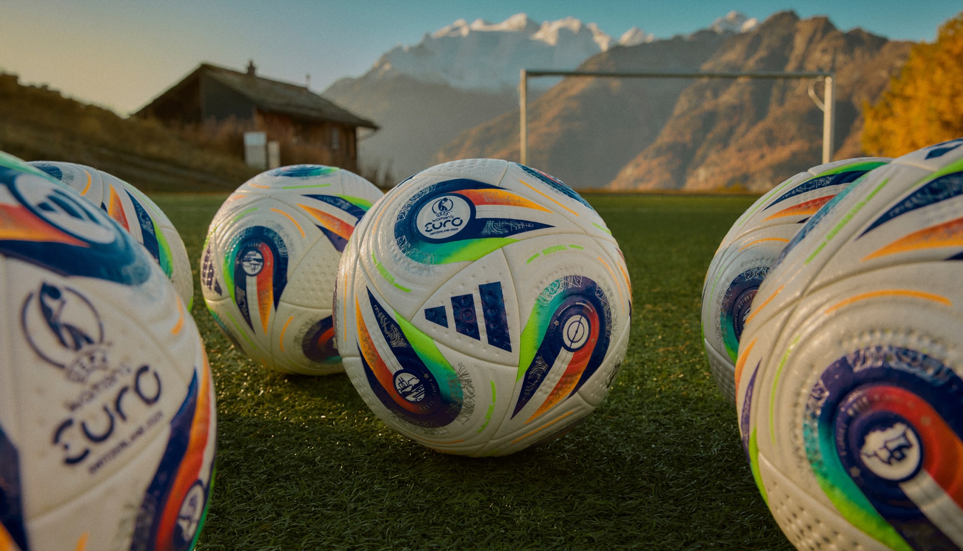 Met deze adidas wedstrijdbal wordt het EK 2025 vrouwenvoetbal gespeeld