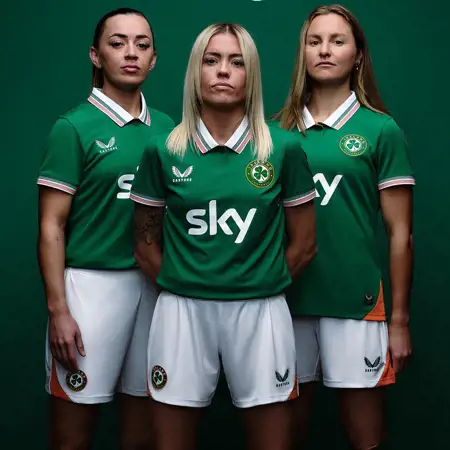 Dit zijn de Ierland vrouwen voetbalshirts 2025-2026