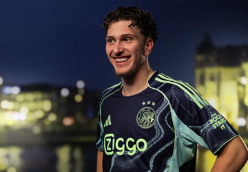 Ajax Uitshirt 2025 2026 L