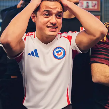 Dit zijn de Chili voetbalshirts 2024-2025