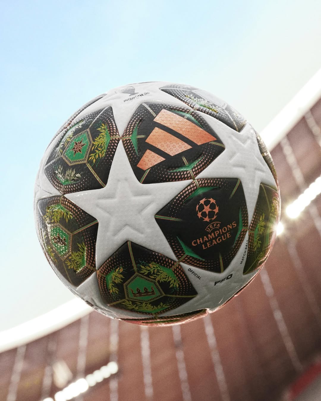 Met deze adidas voetbal wordt Champions League finale 2025 gespeeld