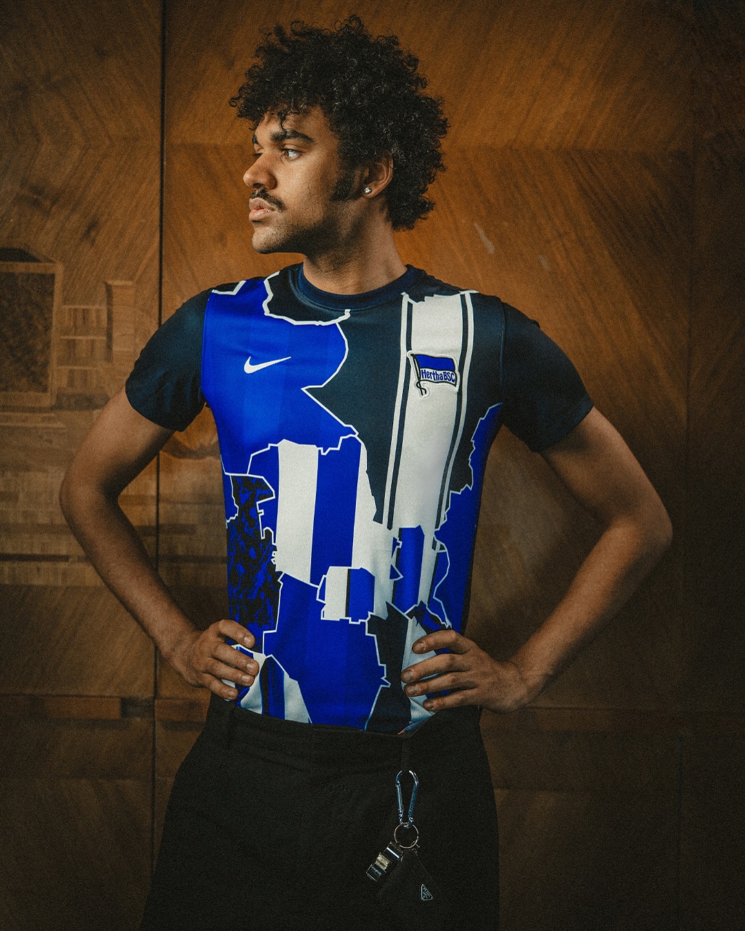Nike en Hertha BSC lanceren mash-up voetbalshirt ter ere van 26 jarig partnership