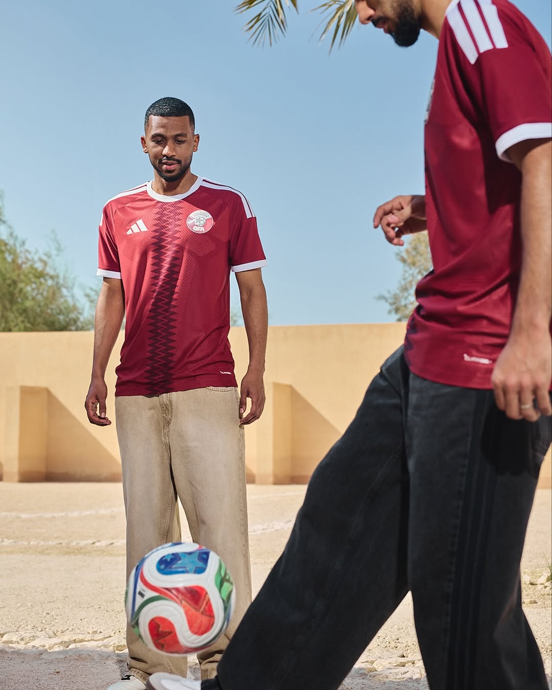 Qatar WK 2026 thuisshirt geïnspireerd door nationale vlag!