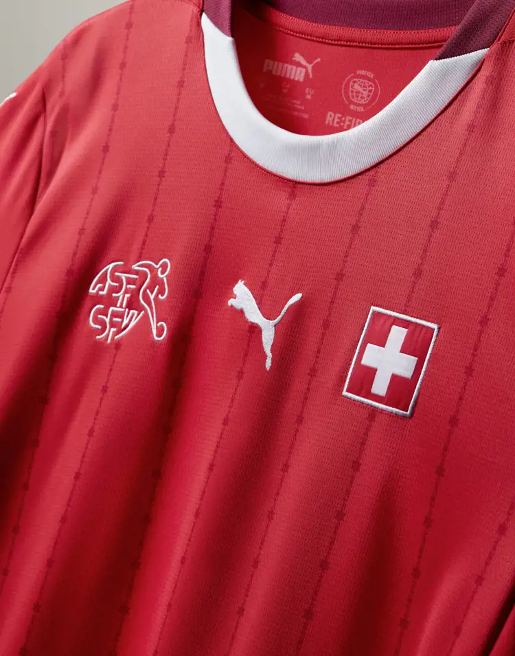 Zwitserland EK 2024 voetbalshirts geïnspireerd door edelweiss en Jungfraujoch