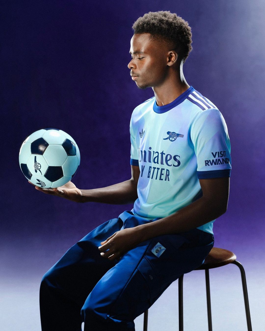 Arsenal 3e shirt 2024-2025 bevat na meer dan twintig jaar adidas Originals logo!