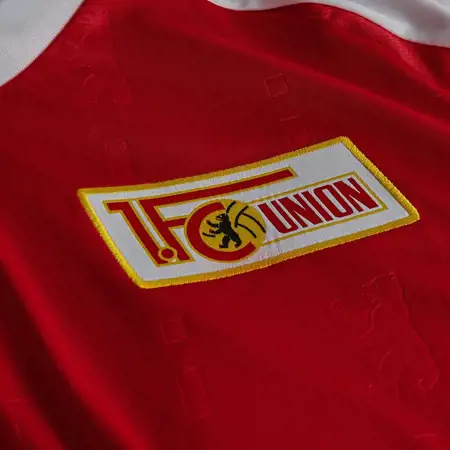 Dit zijn de Union Berlin voetbalshirts 2024-2025