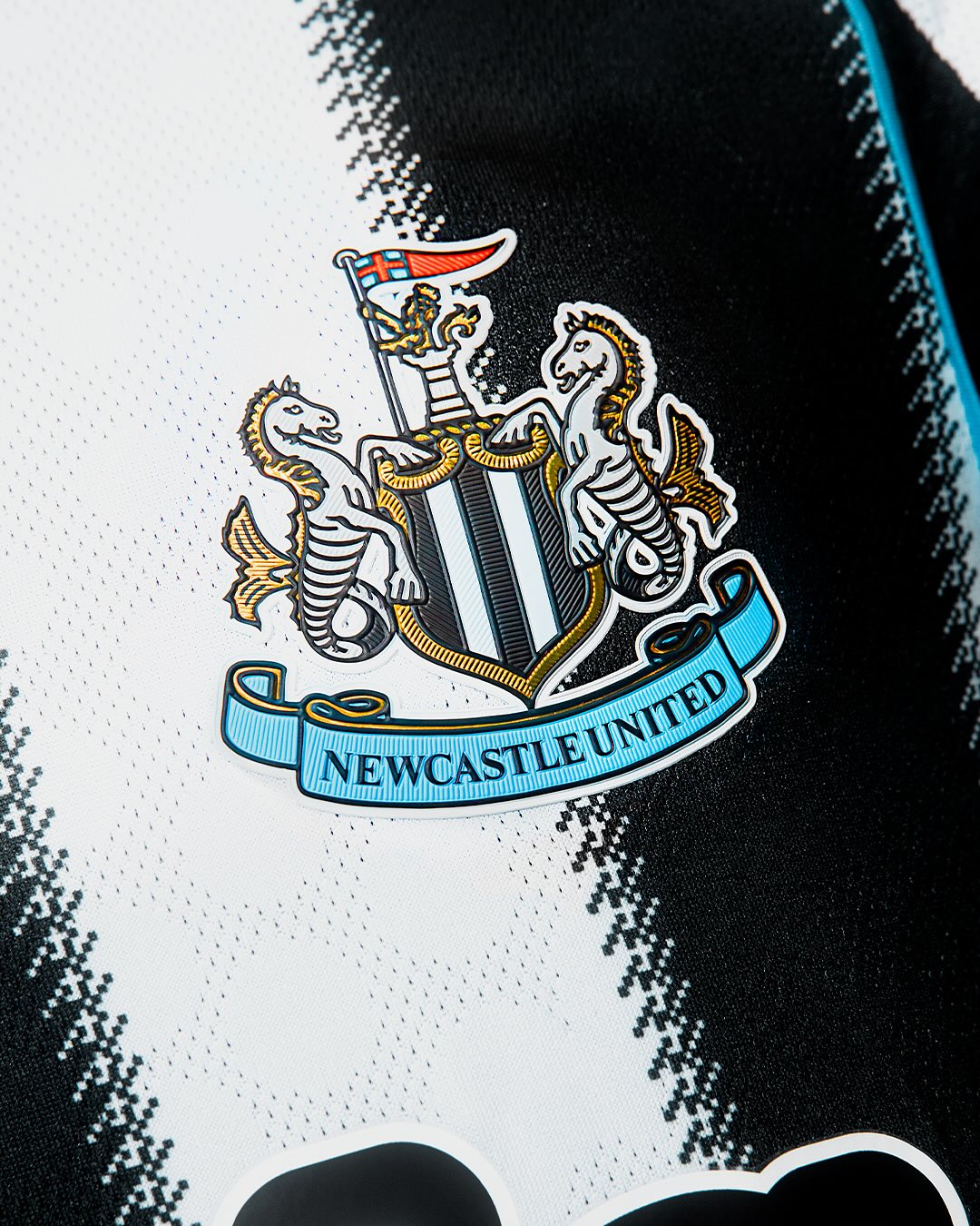 Newcastle United thuisshirt 2025-2026 geïnspireerd door shepherd’s check