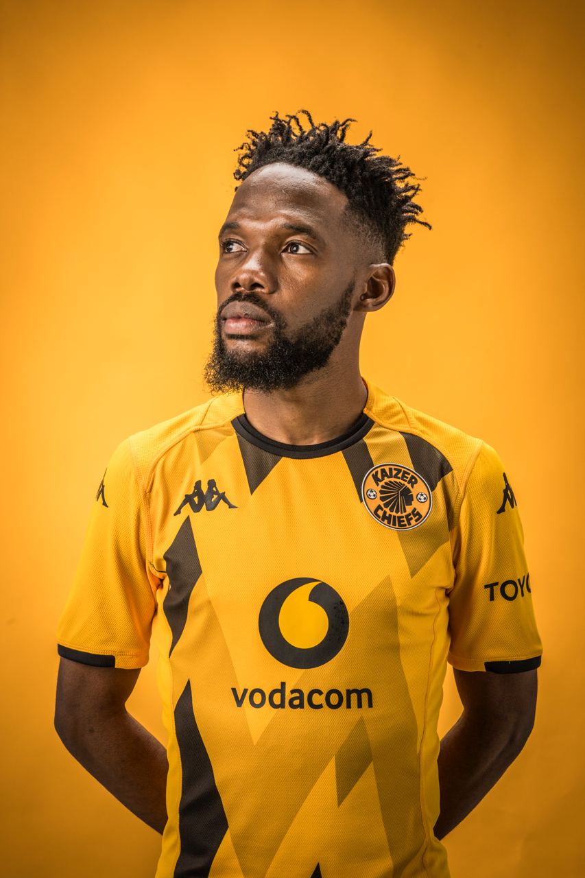 Kaizer Chiefs voetbalshirts 2023-2024