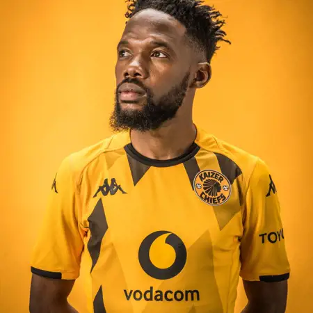 Kaizer Chiefs voetbalshirts 2023-2024